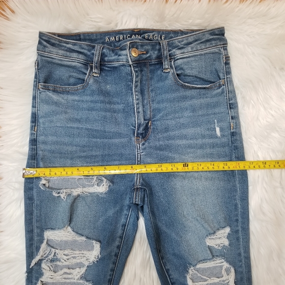 AMERICAN EAGLE Distressed Super Hi-Rise Jegging Washed Blue Jeans Size 8 R.... - Picture 9 of 16